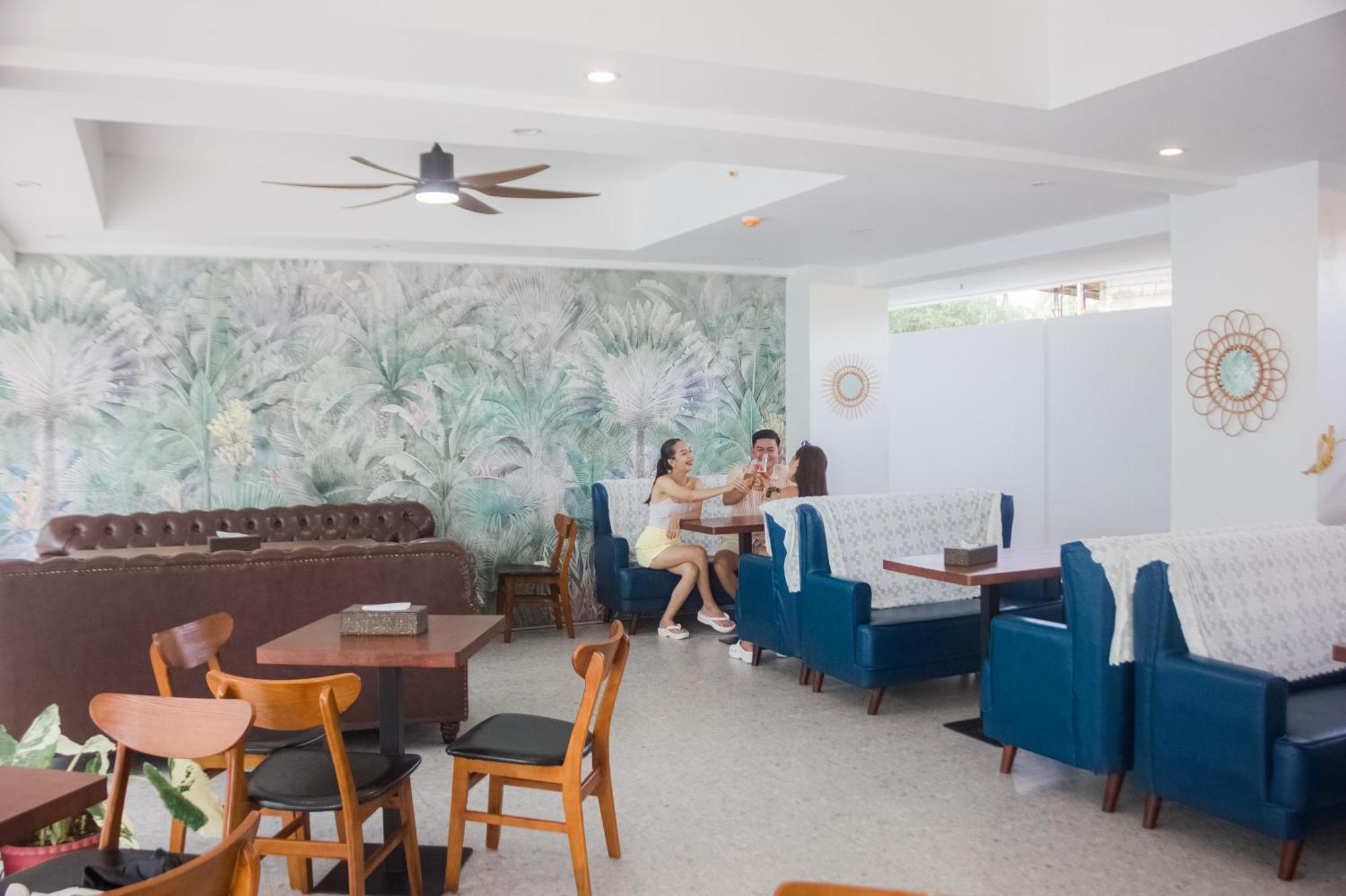 Bohol Dolphin Bay Resort Panglao Exterior photo